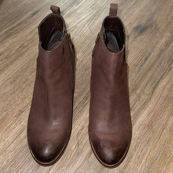 ROAN By Bed Stu - Size - 8.5  Nubuck Antique Bootie - Picture 1 of 6